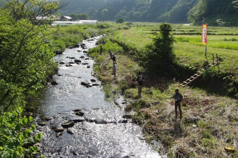 鳥海山やわた前ノ川釣り大会